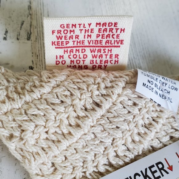 Crochet Halter Crop Top Tie Back Rasta Front Design One Size - Picture 7 of 8